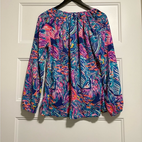 Lilly Pulitzer Willa Long Sleeve Tunic Top In True Blue Seas The Day Medium - Picture 2 of 9